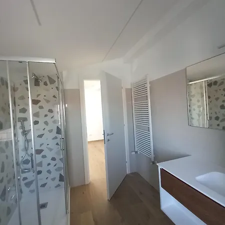 Апартаменты Linuccia Сирмионе